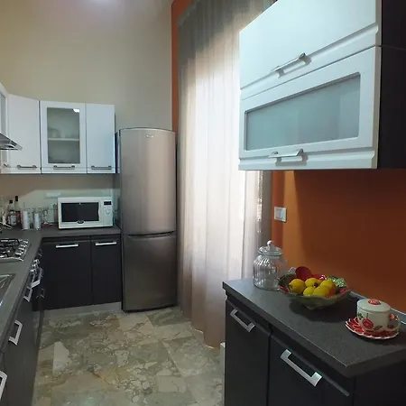 Lazzari Tra I Due Mari Bed and Breakfast 4*