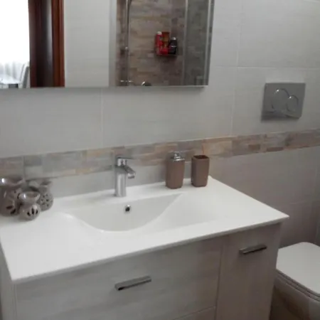 Bed and Breakfast Lazzari Tra I Due Mari 4*