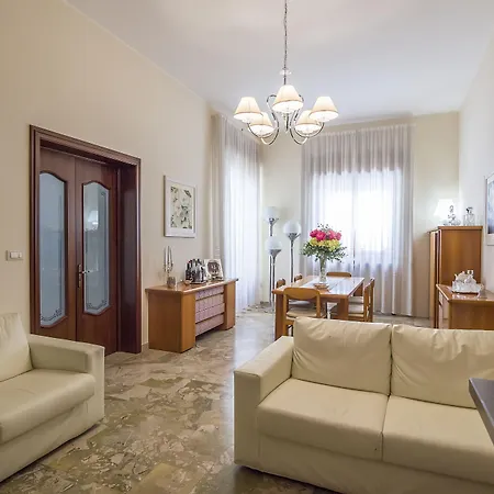 Panzió Lazzari Tra I Due Mari 4*