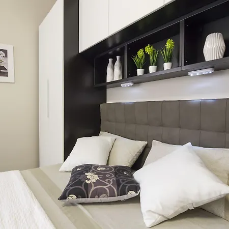 Villa Lazzari B&B Tra I Due Mari 4* Maglie
