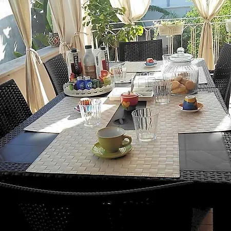 Villa Lazzari B&B Tra I Due Mari Maglie