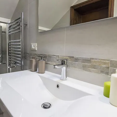 Bed & Breakfast Villa Lazzari B&B Tra I Due Mari *