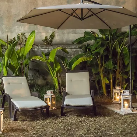 Villa Lazzari B&B Tra I Due Mari Bed & Breakfast Maglie