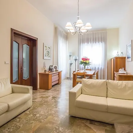 Villa Lazzari B&B Tra I Due Mari Bed & Breakfast